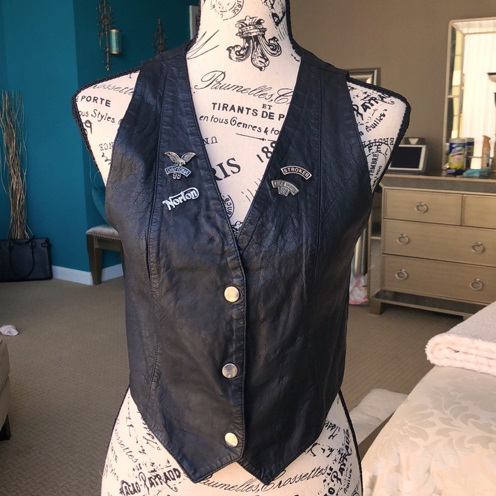 Wilsons Leather Black Leather Vest with Snap Buttons